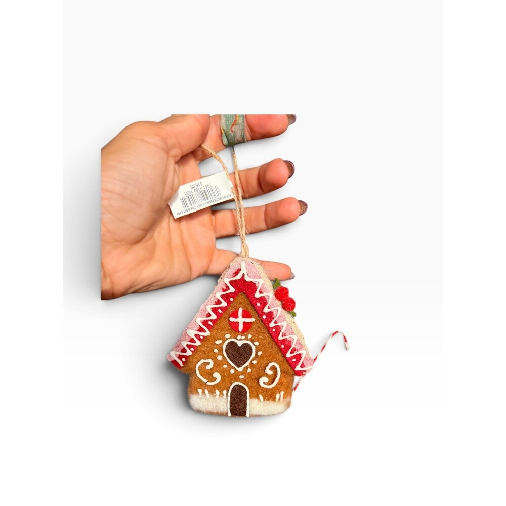 Macy’s Holiday Lane Felted Gingerbread House Hanging Ornament New